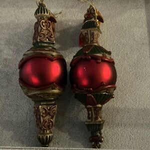 Elegant Red and Gold Holiday Ornaments